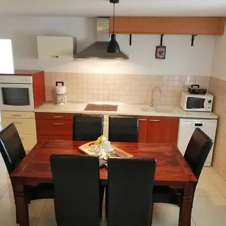 App Isabel Apartment