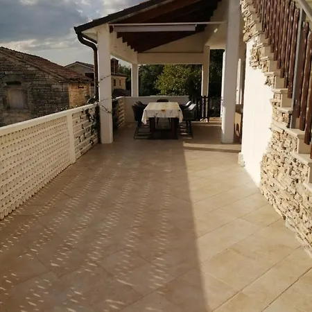 App Isabel Appartement *