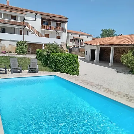 App Isabel Appartement Žminj